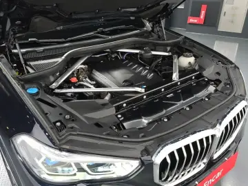 2023 BMW X5 с пробегом 101 299 км