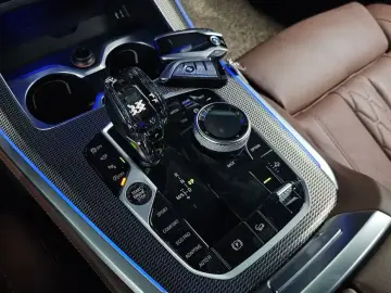 2022 BMW X5 с пробегом 33 796 км