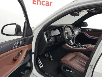 2022 BMW X5 с пробегом 33 796 км