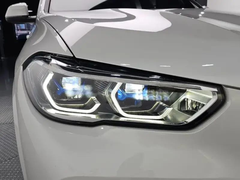 2022 BMW X5 с пробегом 33 796 км