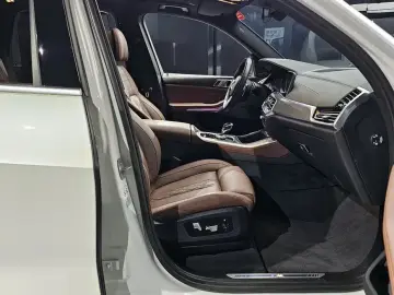 2023 BMW X5 с пробегом 25 897 км