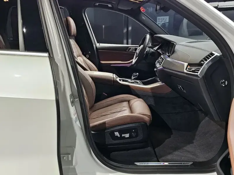2023 BMW X5 с пробегом 25 897 км