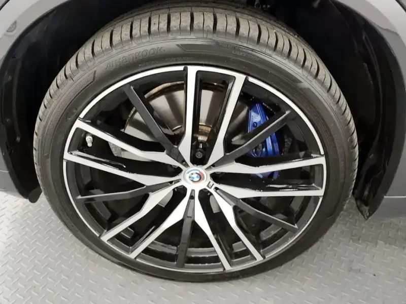 2023 BMW X5 с пробегом 58 970 км