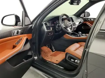 2023 BMW X5 с пробегом 58 970 км
