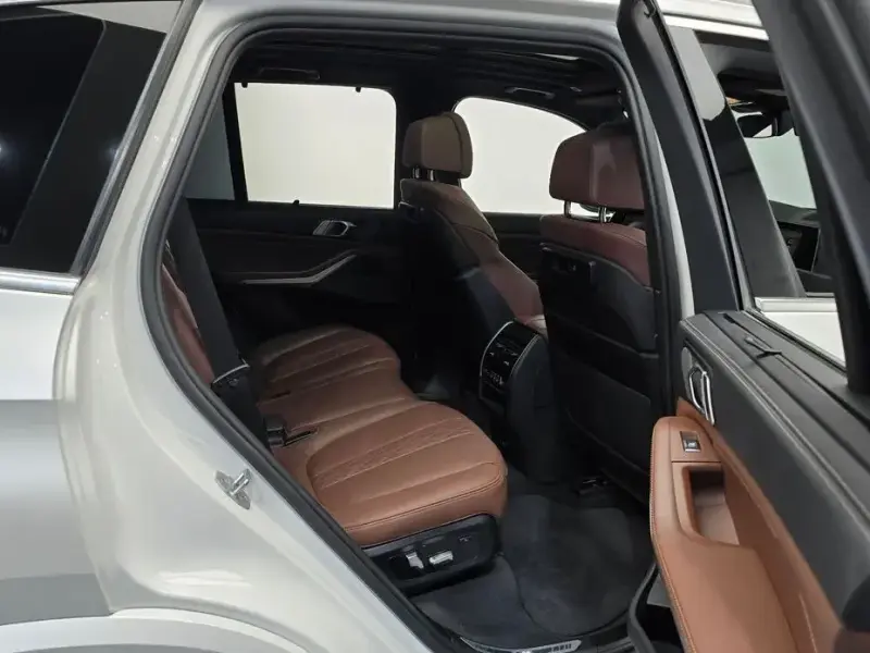 2023 BMW X5 с пробегом 52 541 км