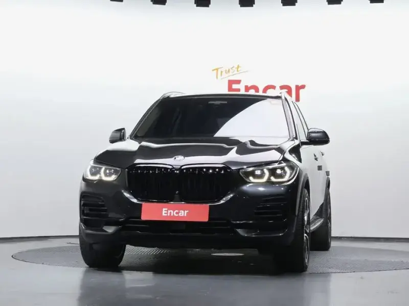 2023 BMW X5 с пробегом 37 522 км