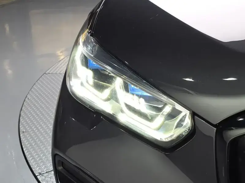 2023 BMW X5 с пробегом 37 522 км