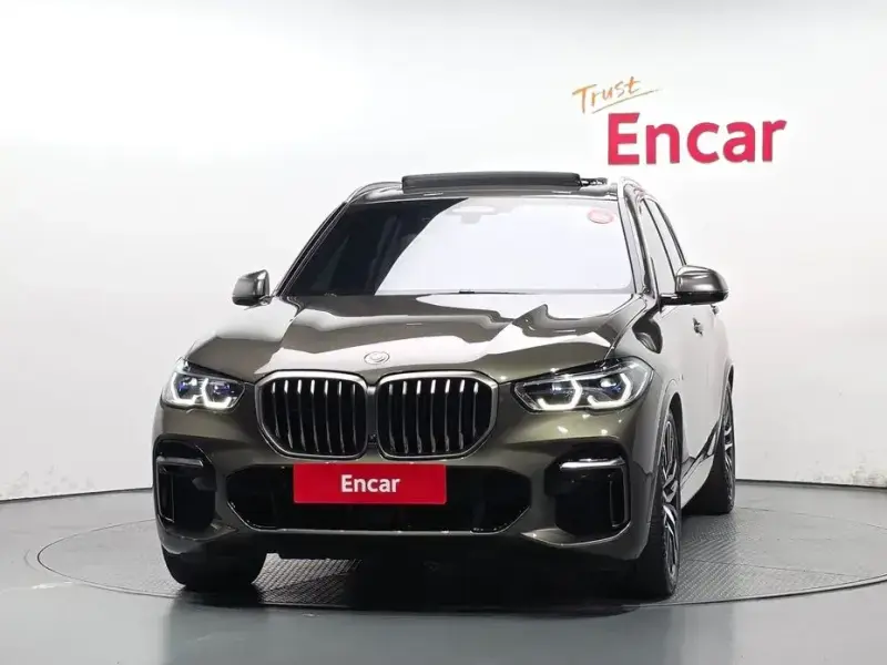 2023 BMW X5 с пробегом 48 063 км