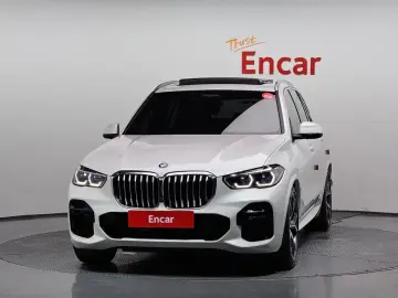 2022 BMW X5 с пробегом 33 796 км