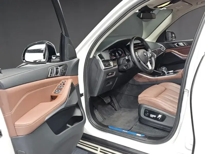 2022 BMW X5 с пробегом 60 590 км