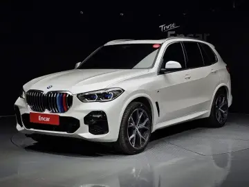 2023 BMW X5 с пробегом 25 897 км