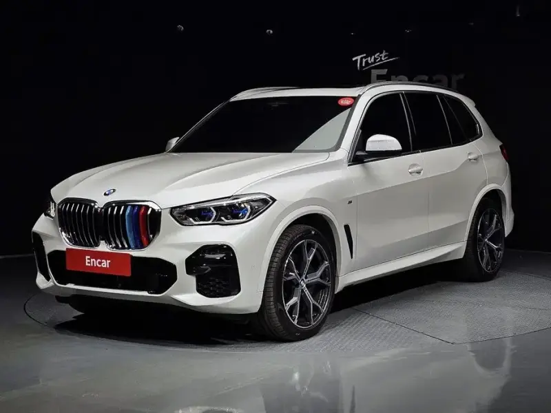 2023 BMW X5 с пробегом 25 897 км