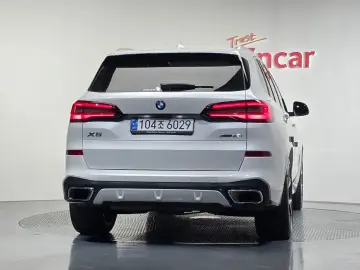 2023 BMW X5 с пробегом 52 541 км