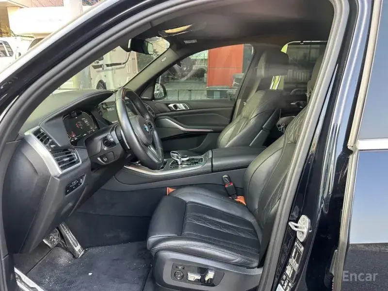 2023 BMW X5 с пробегом 44 000 км