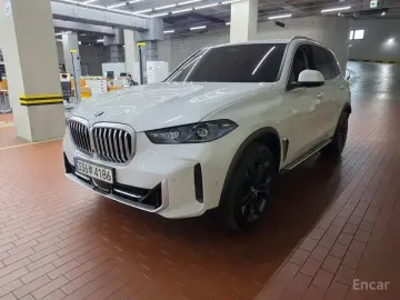 2023 BMW X5 с пробегом 40 687 км