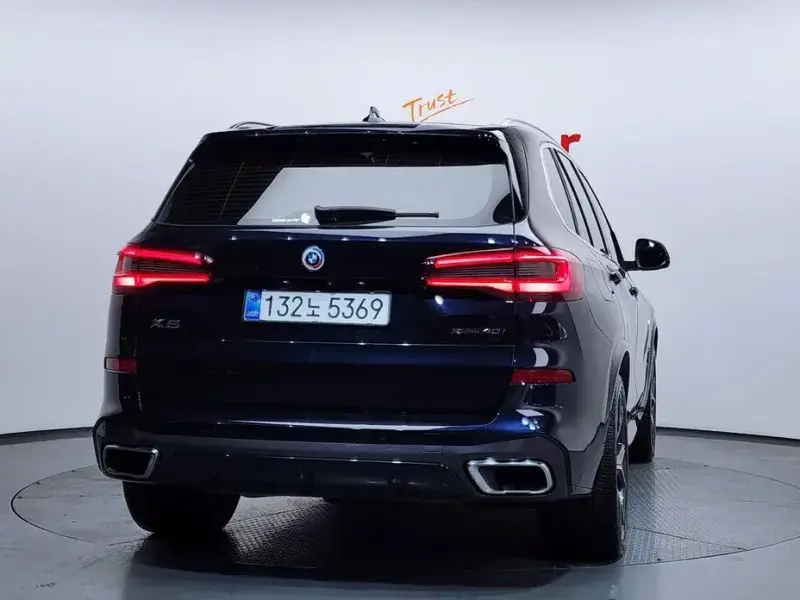 2022 BMW X5 с пробегом 87 422 км