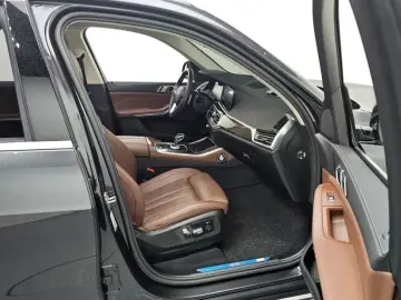 2022 BMW X5 с пробегом 82 866 км
