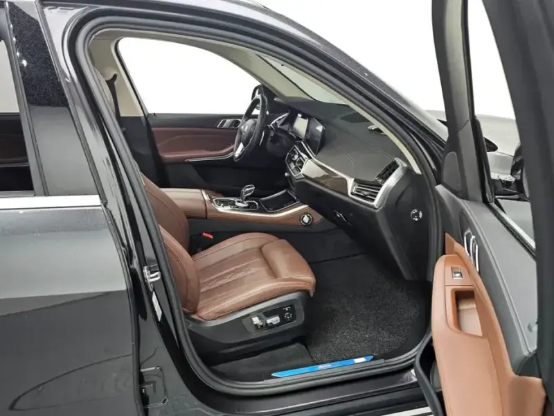 2022 BMW X5 с пробегом 82 866 км