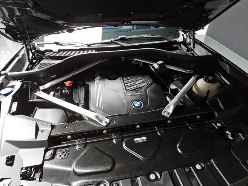 2022 BMW X5 с пробегом 40 273 км