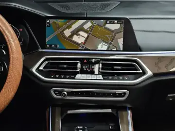 2022 BMW X5 с пробегом 40 273 км