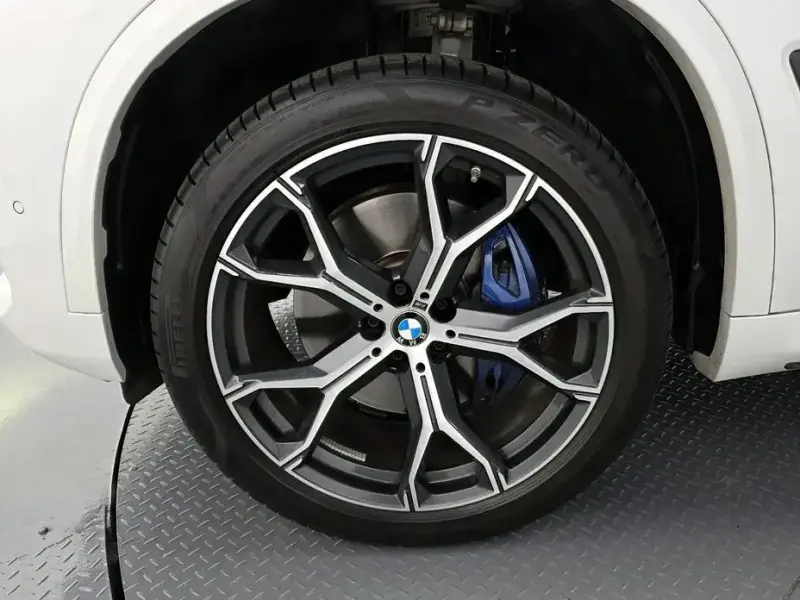 2023 BMW X5 с пробегом 26 798 км