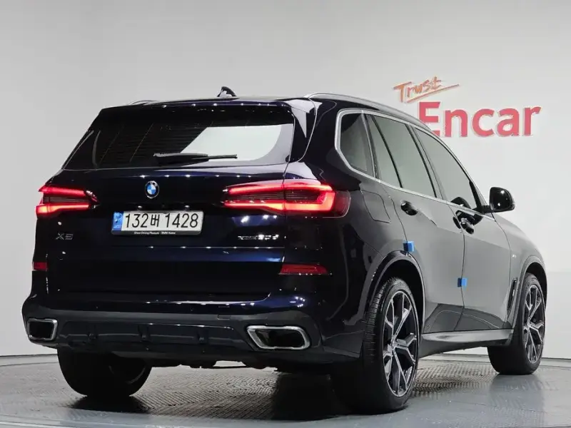 2022 BMW X5 с пробегом 102 576 км