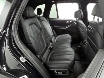 2023 BMW X5 с пробегом 37 593 км