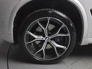 2022 BMW X5 с пробегом 42 368 км