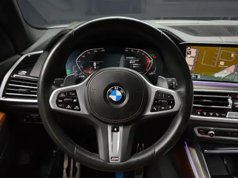 2022 BMW X5 с пробегом 42 368 км