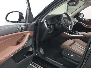 2022 BMW X5 с пробегом 26 257 км