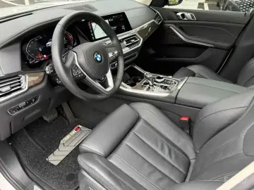 2022 BMW X5 с пробегом 50 700 км