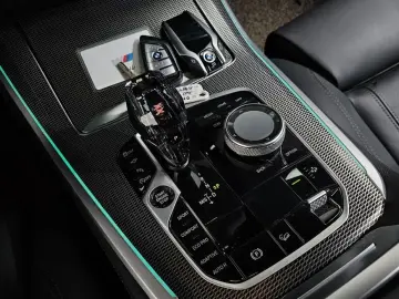 2022 BMW X5 с пробегом 20 901 км