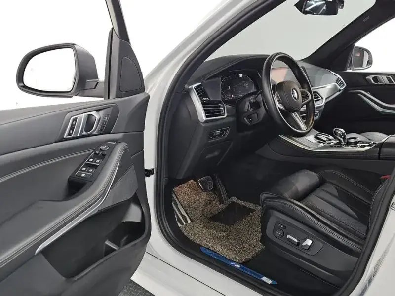 2022 BMW X5 с пробегом 20 901 км