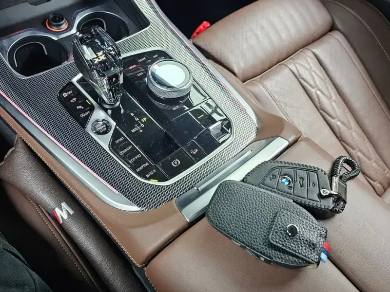 2023 BMW X5 с пробегом 27 712 км