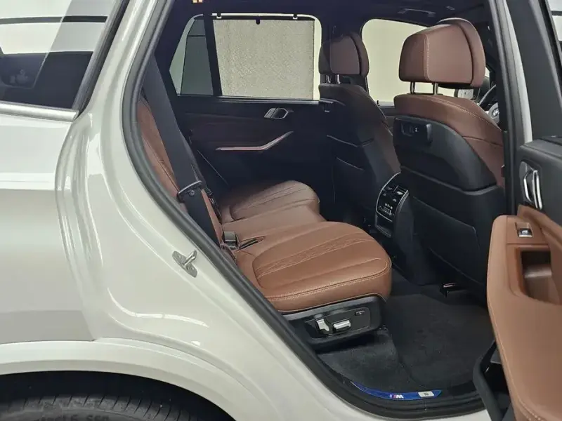2023 BMW X5 с пробегом 27 712 км