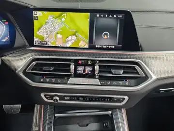 2023 BMW X5 с пробегом 27 712 км