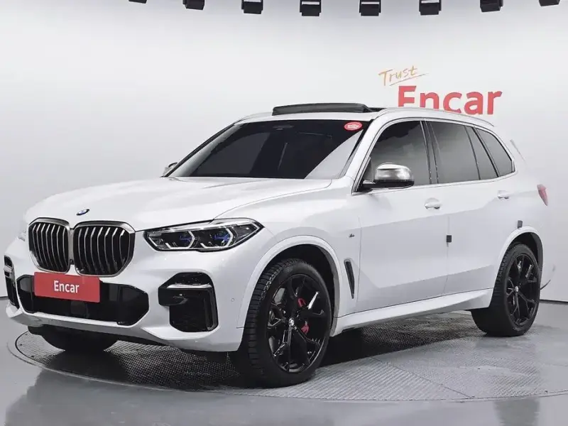 2022 BMW X5 с пробегом 63 031 км