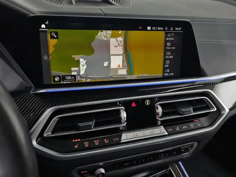2022 BMW X5 с пробегом 63 031 км