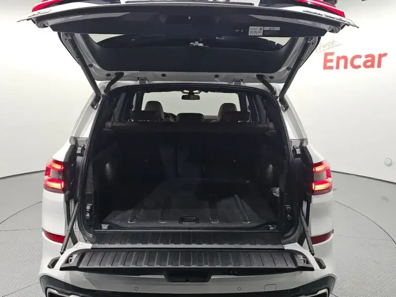 2022 BMW X5 с пробегом 63 031 км