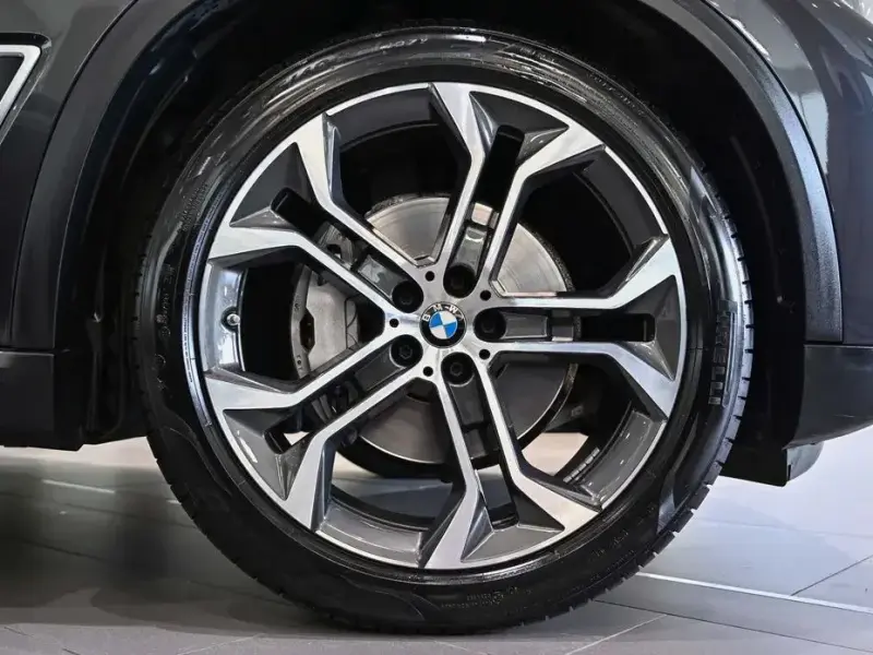 2022 BMW X5 с пробегом 77 612 км