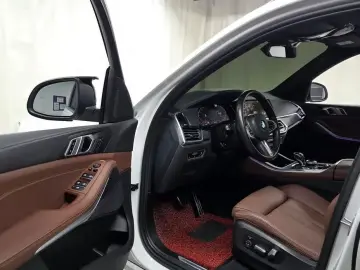2022 BMW X5 с пробегом 80 347 км
