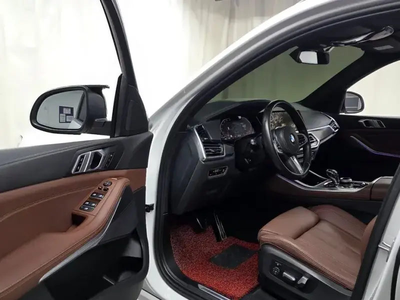 2022 BMW X5 с пробегом 80 347 км