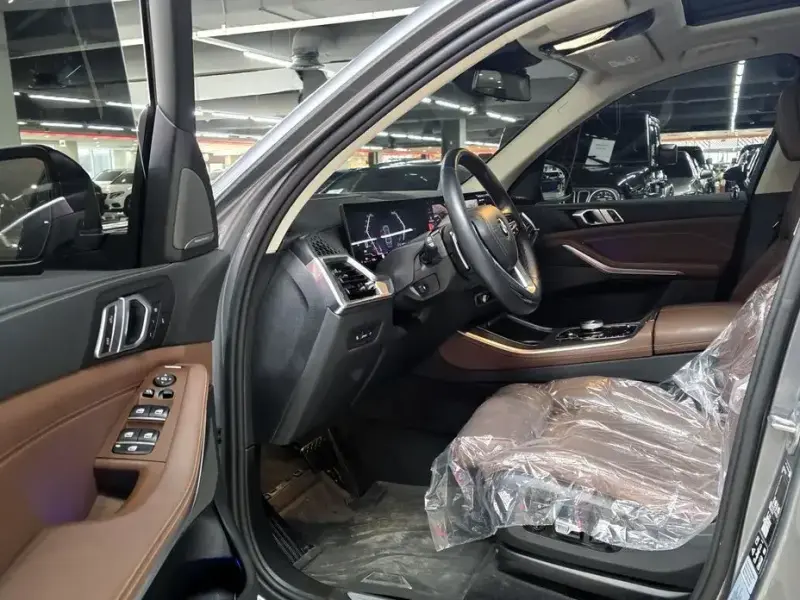 2023 BMW X5 с пробегом 40 205 км