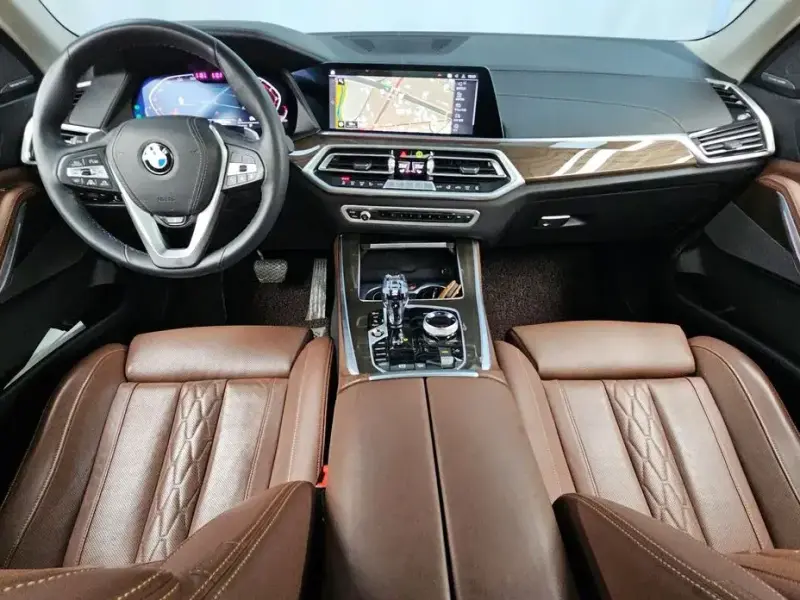 2023 BMW X5 с пробегом 29 801 км