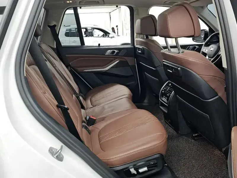 2023 BMW X5 с пробегом 29 801 км
