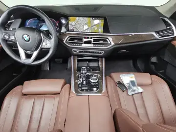 2022 BMW X5 с пробегом 51 086 км