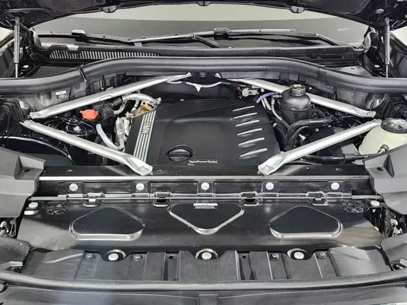 2022 BMW X5 с пробегом 118 945 км