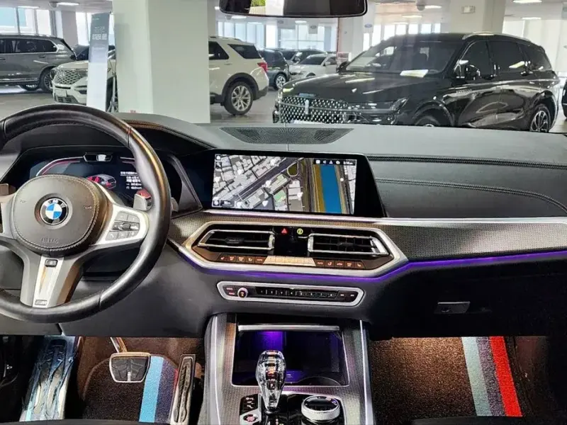2022 BMW X5 с пробегом 118 945 км
