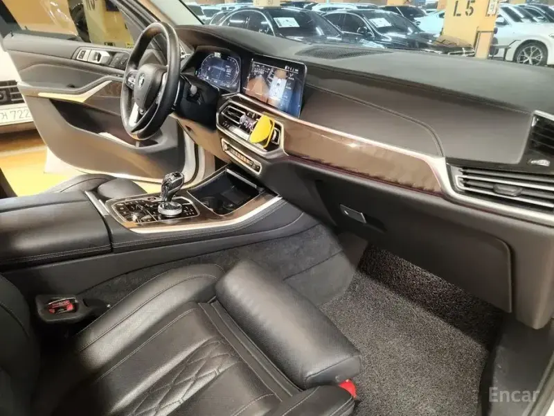 2022 BMW X5 с пробегом 63 700 км