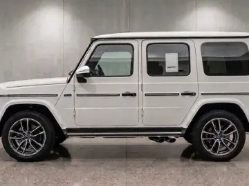 2026 Mercedes-Benz G-Класс с пробегом 15 км